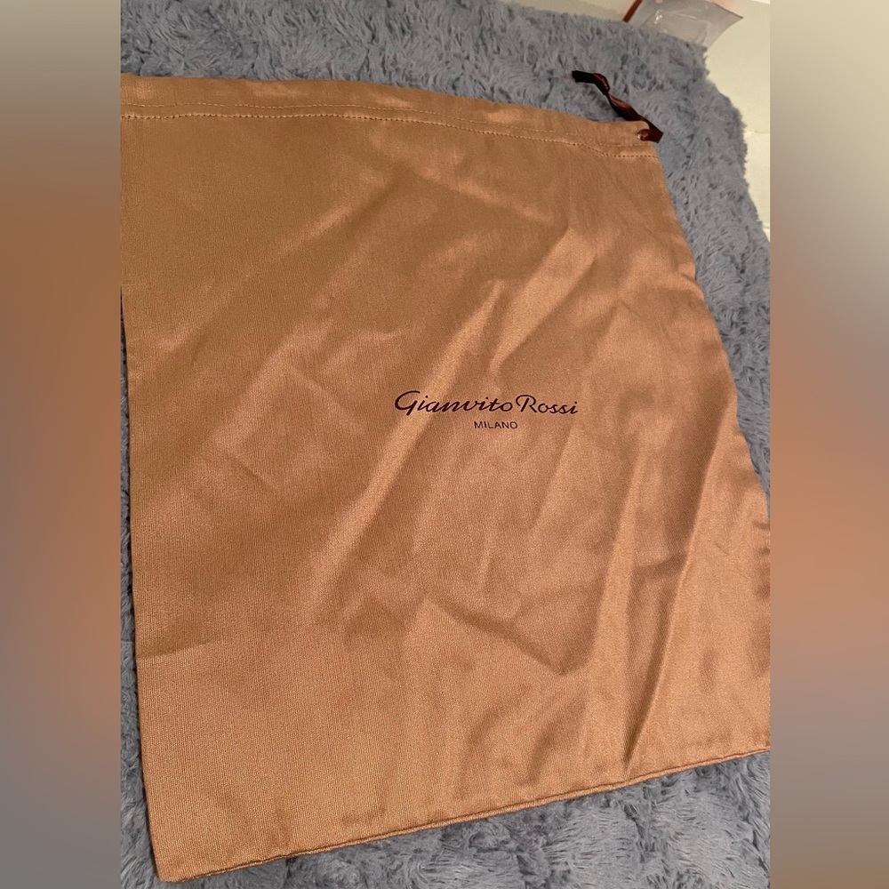 Gianvito Rossi Milano accessory dust bag with draw string